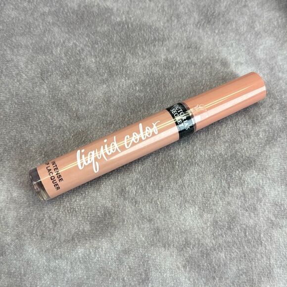 Victoria’s Secret Liquid Color Intense Lacquer - Picture 1 of 3